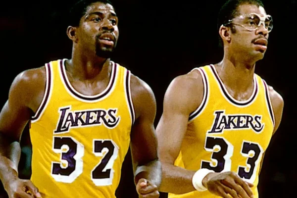 Showtime Lakers: จาก Magic Johnson ถึง Kareem Abdul-Jabbar
